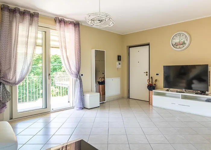 公寓 Tulipani 13 In Tremezzina Duplex Balcony With View 特雷梅佐