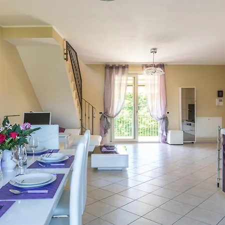 Apartment Tulipani 13 In Tremezzina *