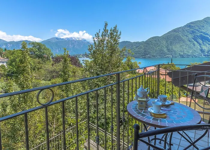 Tulipani 13 In Tremezzina Duplex Balcony With View Lägenhet Tremezzo