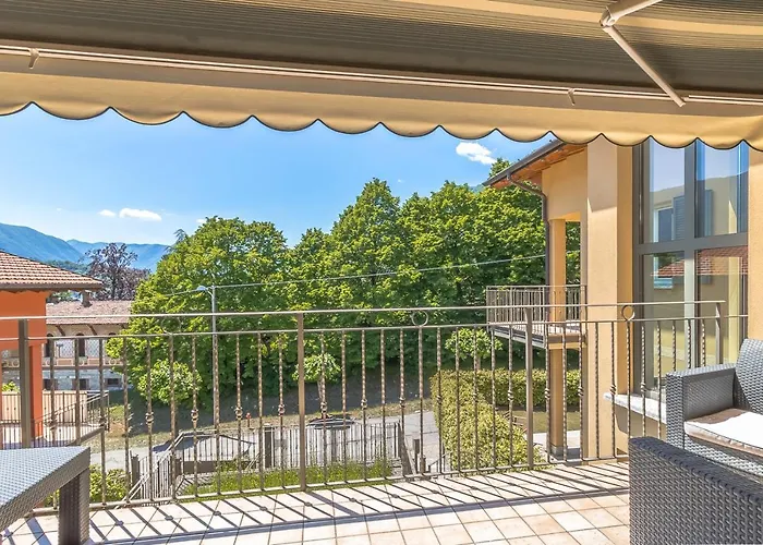 Tulipani 13 In Tremezzina Duplex Balcony With View Lägenhet