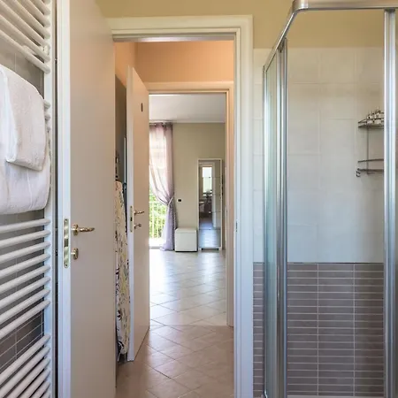 Tulipani 13 In Tremezzina Duplex Balcony With View